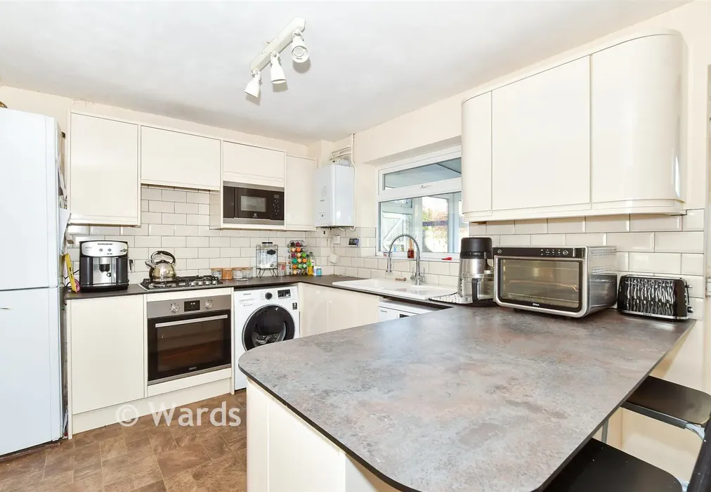 Kitchen/Diner - Bushey Grove, Kingswood, Maidstone, Kent - Wards of Kent
