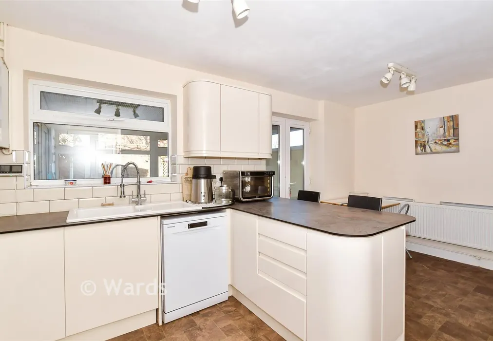 Kitchen/Diner - Bushey Grove, Kingswood, Maidstone, Kent - Wards of Kent