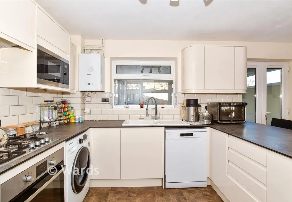 Kitchen/Diner - Bushey Grove, Kingswood, Maidstone, Kent - Wards of Kent