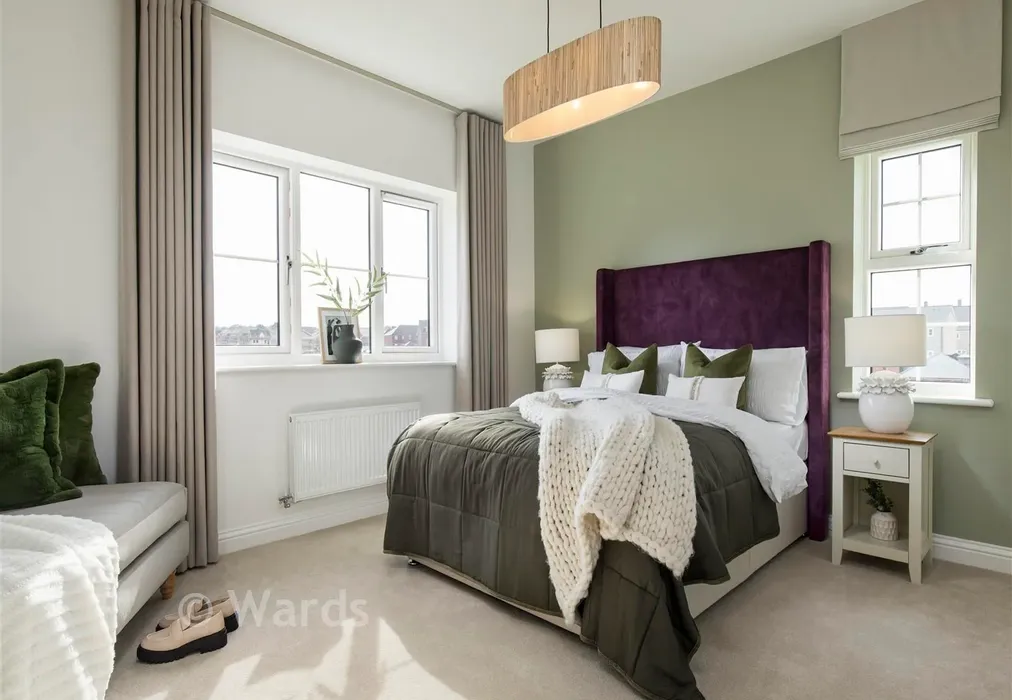 Bedroom 1 - Richmond Park, Whitfield, Dover, Kent - Wards of Kent