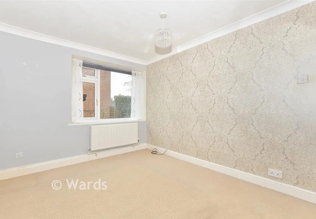 Bedroom 2 - Bingley Close, Snodland, Kent - Wards of Kent
