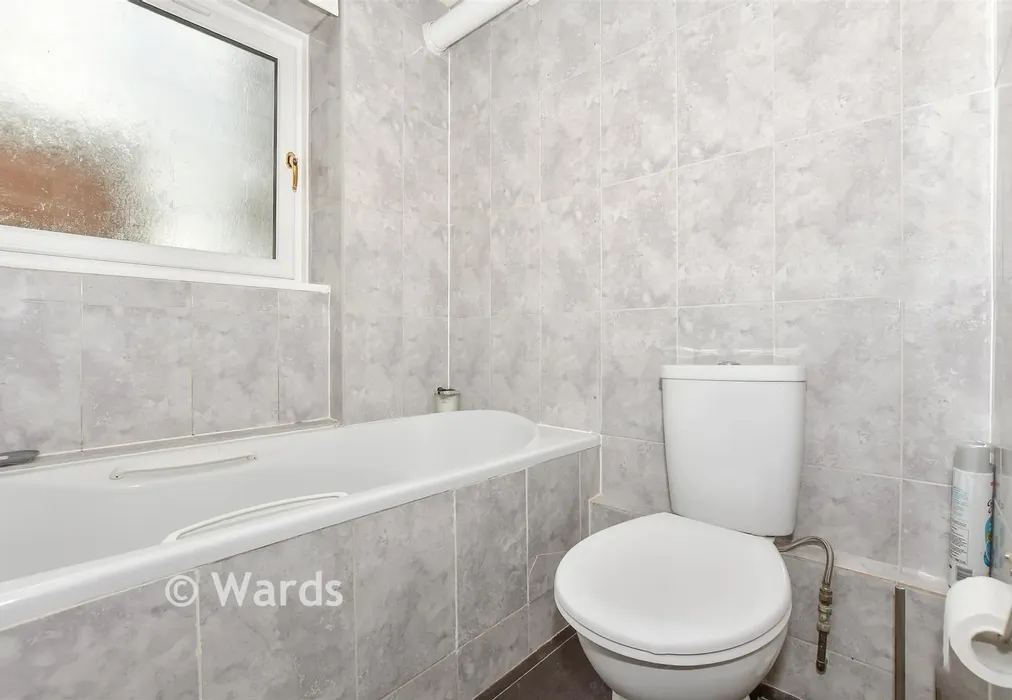 Bathroom - Bingley Close, Snodland, Kent - Wards of Kent