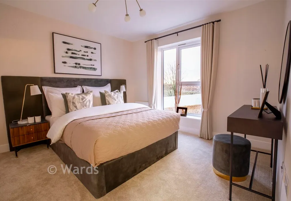 Bedroom 1 - Ham Road, Faversham Lakes, Faversham, Kent - Wards of Kent