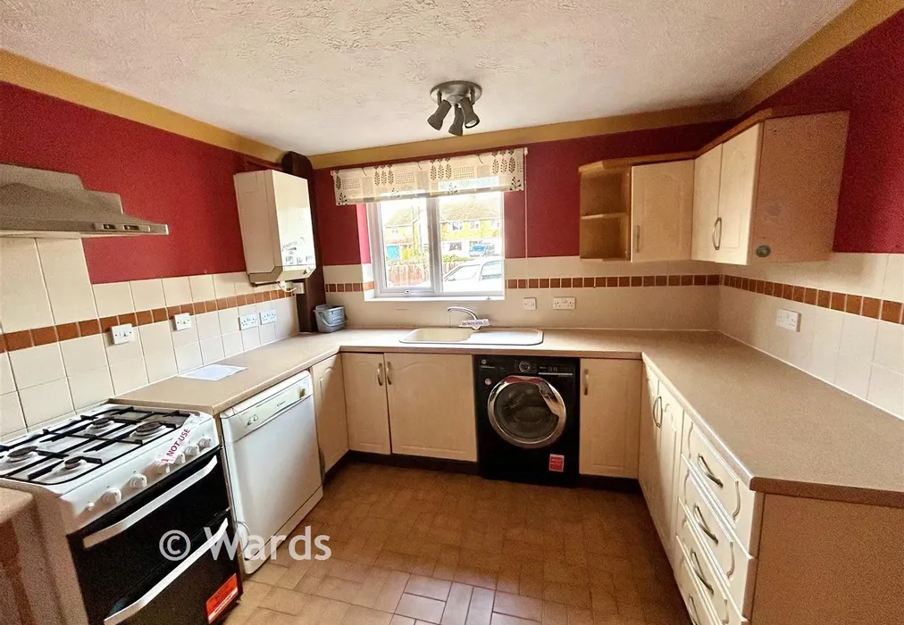 N Kitchen - Garden Close, Staplehurst, Tonbridge, Kent - Wards of Kent