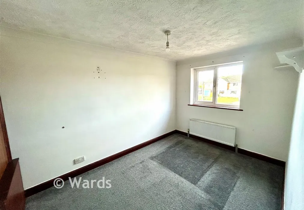 N Bedroom 2 - Garden Close, Staplehurst, Tonbridge, Kent - Wards of Kent