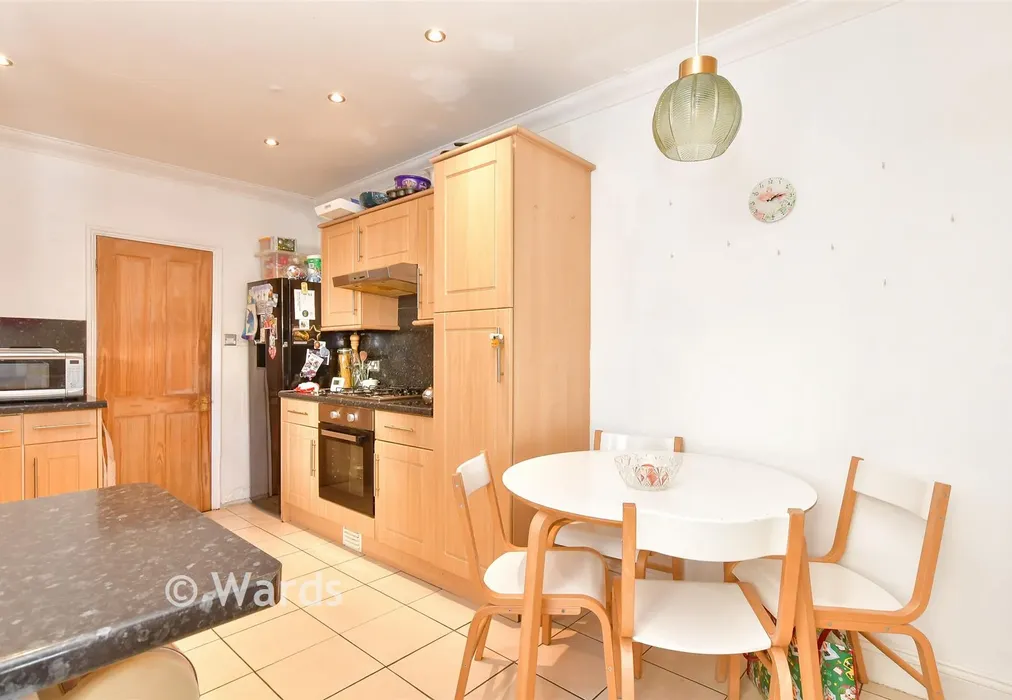 Kitchen - Chester Road, Gillingham, Kent - Wards of Kent