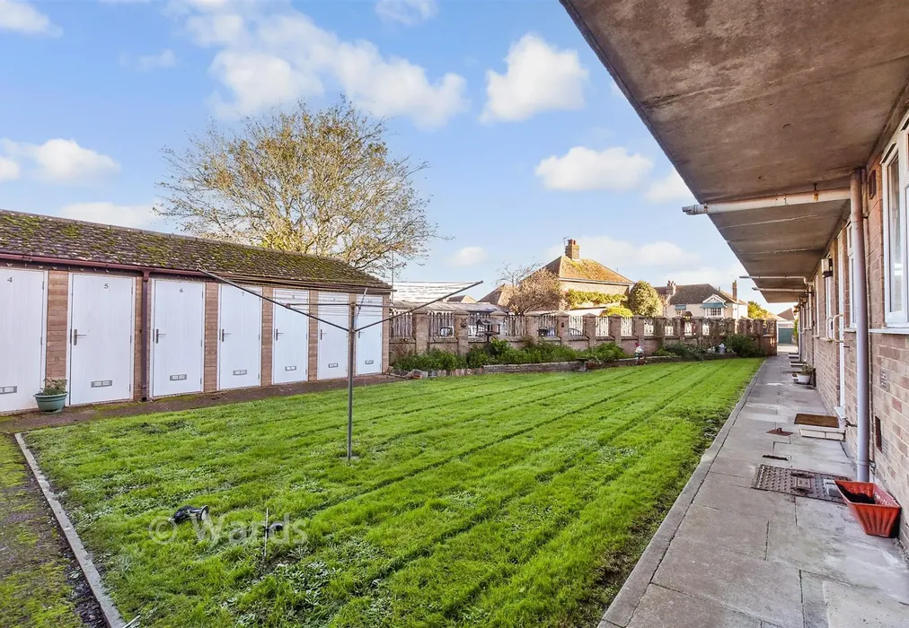 Communal Gardens - Lancaster Close, Ramsgate, Kent - Wards of Kent