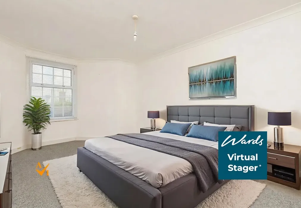 Bedroom 1 (Modern style) - West Cliff Road, Ramsgate, Kent - Wards of Kent