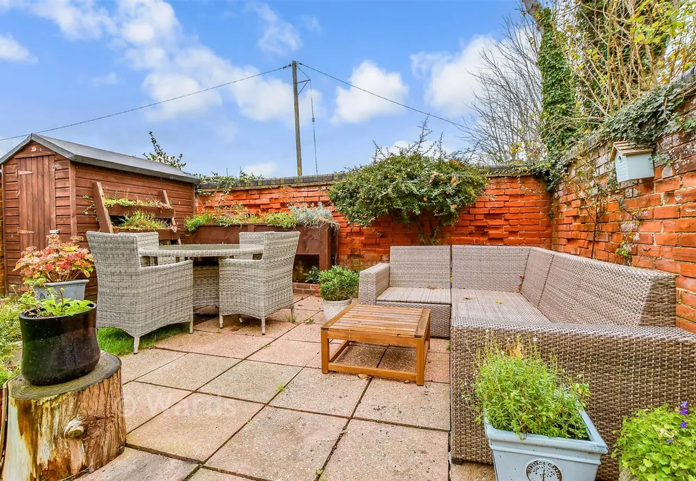 Patio / Decking - St. Andrew's Road, Littlestone, New Romney, Kent - Wards of Kent