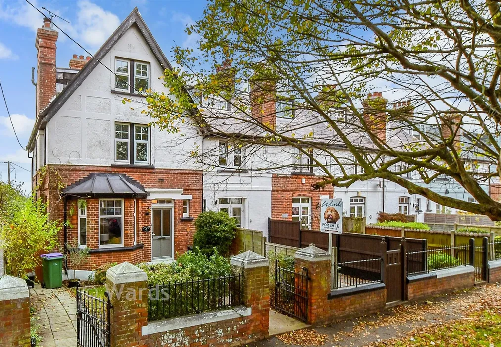 External (Web) - St. Andrew's Road, Littlestone, New Romney, Kent - Wards of Kent