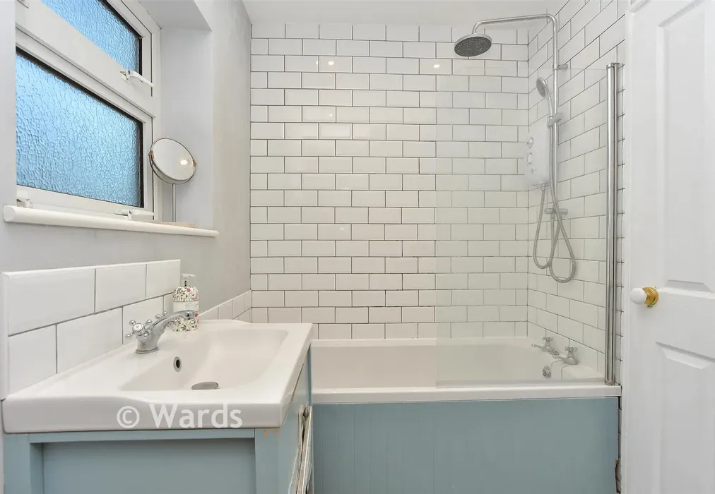 Bathroom - Bull Lane, Newington, Sittingbourne, Kent - Wards of Kent