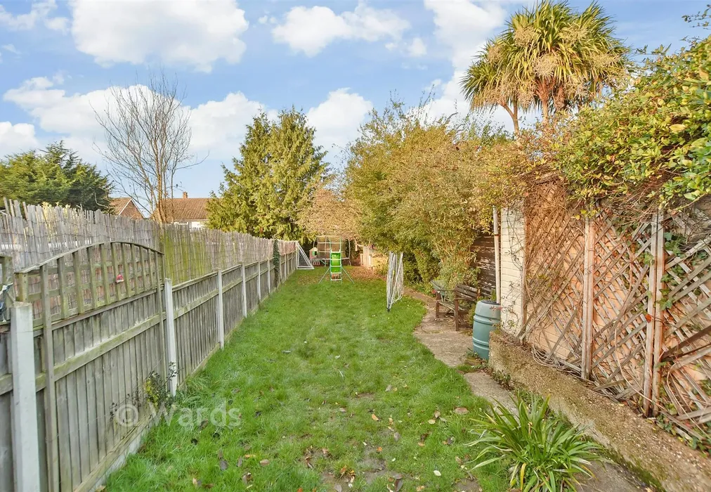 Rear Garden - Bull Lane, Newington, Sittingbourne, Kent - Wards of Kent