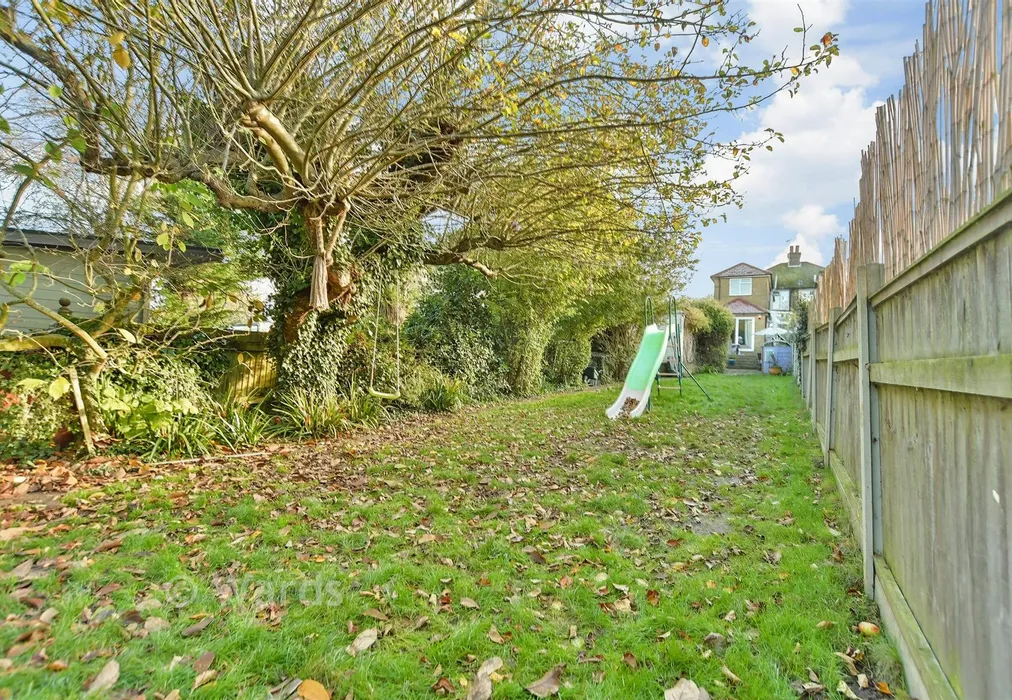 Rear Garden - Bull Lane, Newington, Sittingbourne, Kent - Wards of Kent