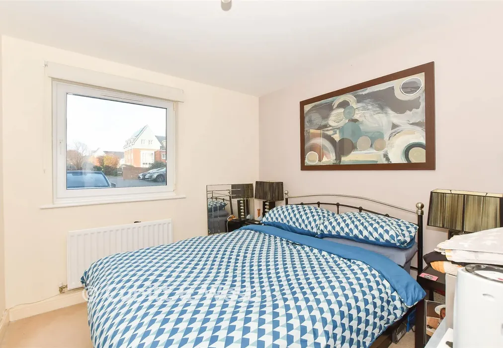 Bedroom - Yoxall Mews, Redhill, Surrey - Wards of Kent