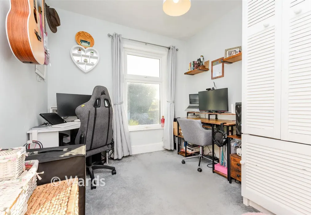 Bedroom 2 - Basted, Sevenoaks, Kent - Wards of Kent