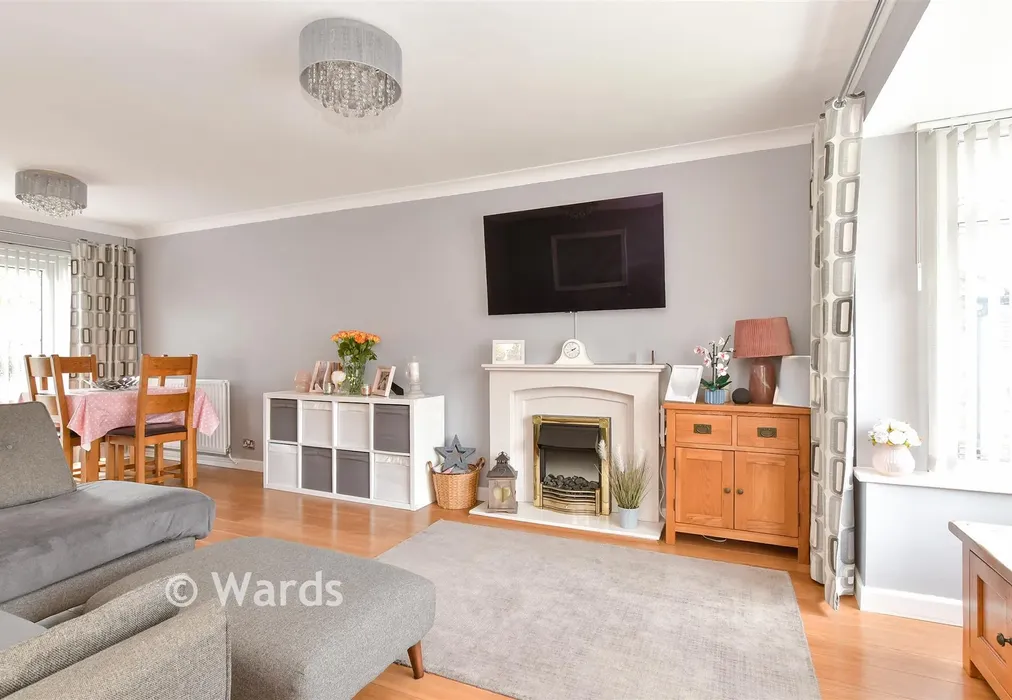 Lounge/Diner - Mossbank, Walderslade, Chatham, Kent - Wards of Kent