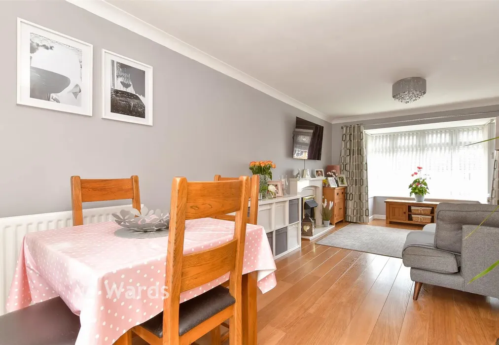 Lounge/Diner - Mossbank, Walderslade, Chatham, Kent - Wards of Kent