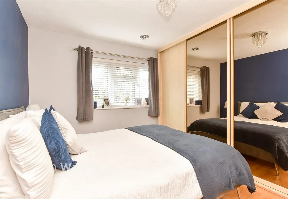 Bedroom 1 - Mossbank, Walderslade, Chatham, Kent - Wards of Kent