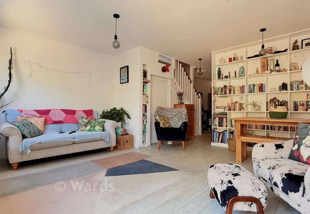Lounge - Olympia Way, Whitstable, Kent - Wards of Kent