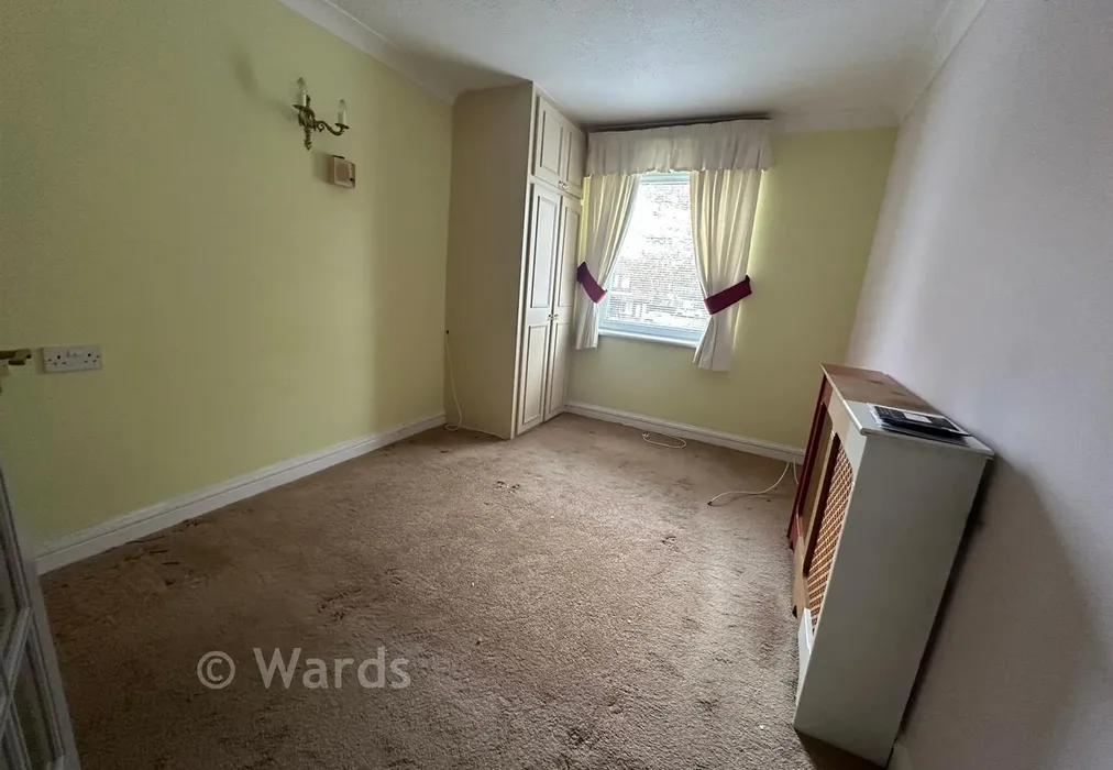 Bedroom - Hunting Gate, Birchington, Kent - Wards of Kent