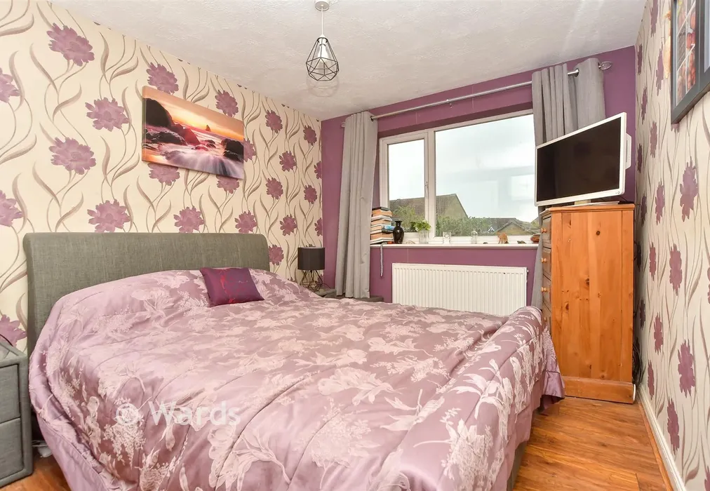 Bedroom 2 - Todd Crescent, Church Milton, Sittingbourne, Kent - Wards of Kent