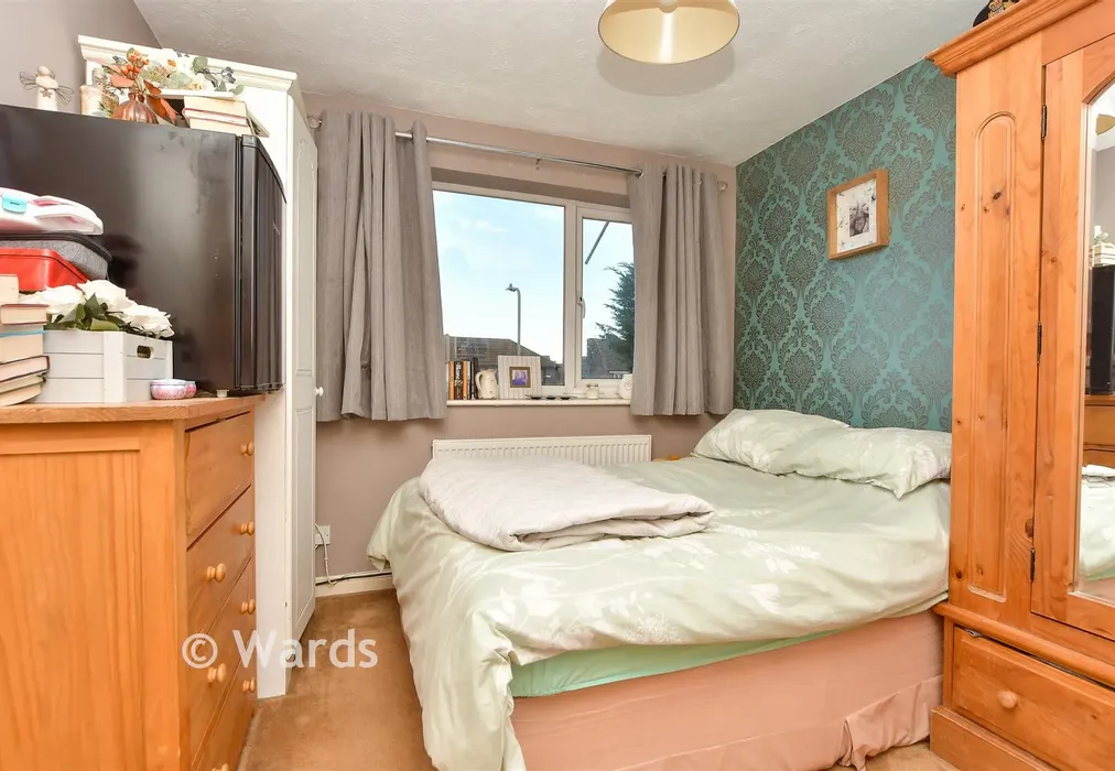 Bedroom 3 - Todd Crescent, Church Milton, Sittingbourne, Kent - Wards of Kent