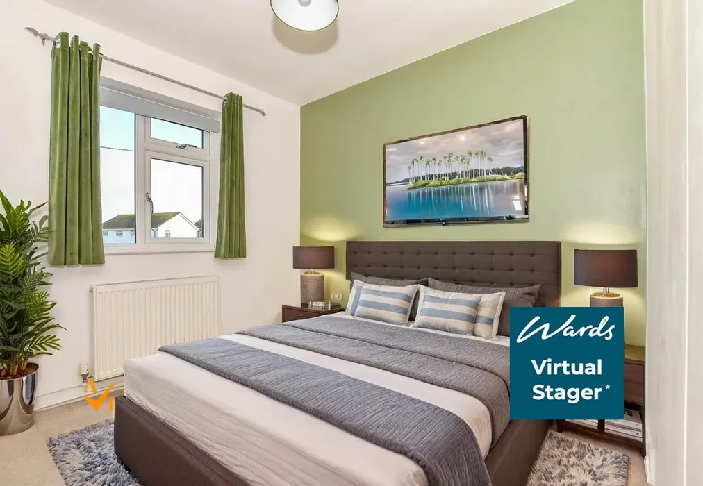 Bedroom 1 (Farmhouse style) - Redoubt Way, Dymchurch, Kent - Wards of Kent