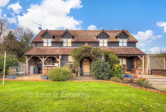 Little Gregories Lane, Theydon Bois, Epping, Essex - Wards of Kent