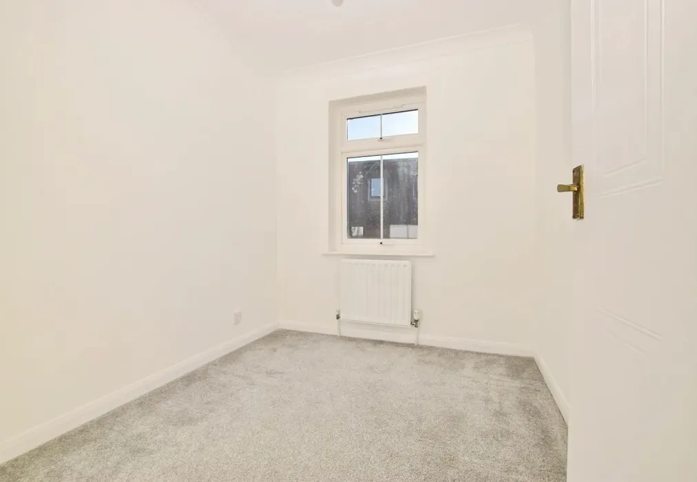 26d54c05-DSC_2976 - Lower Street Pulborough RH20 - Wards of Kent