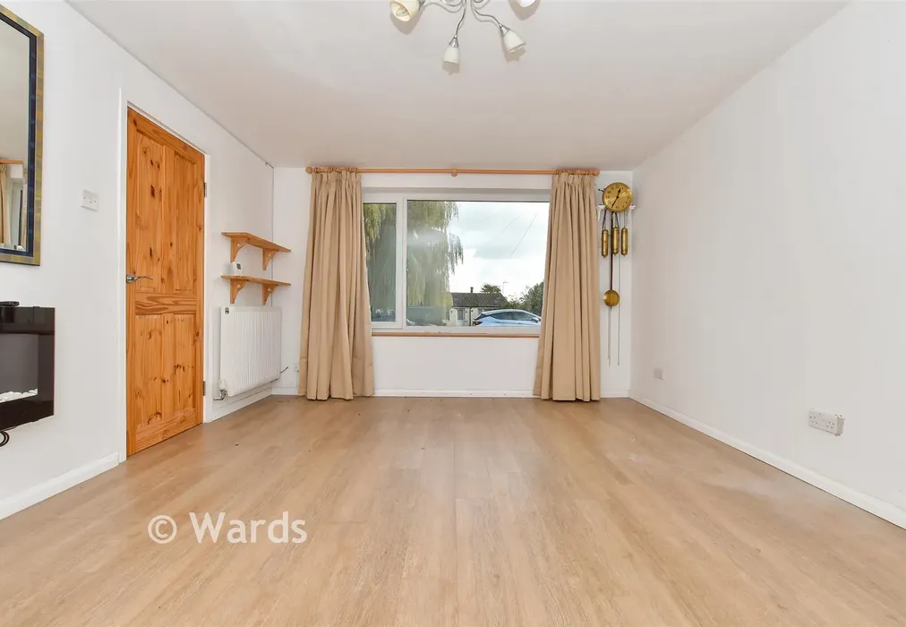 Lounge - Pilots Avenue, Deal, Kent - Wards of Kent