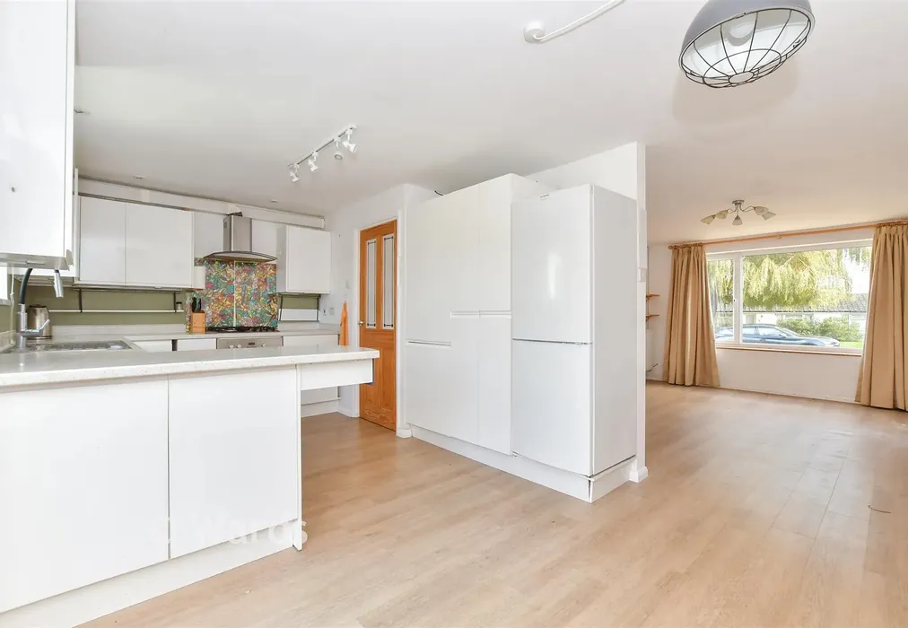 Internal Lifestyle Photograph - Pilots Avenue, Deal, Kent - Wards of Kent