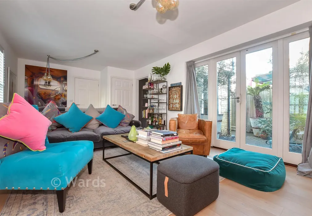 Lounge/Diner - Swanfield Road, Whitstable, Kent - Wards of Kent