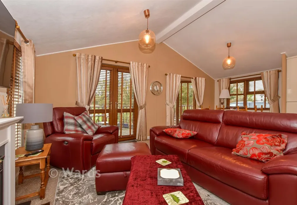 Kitchen/Lounge/Diner - Woodlands Park, Biddenden, Ashford, Kent - Wards of Kent