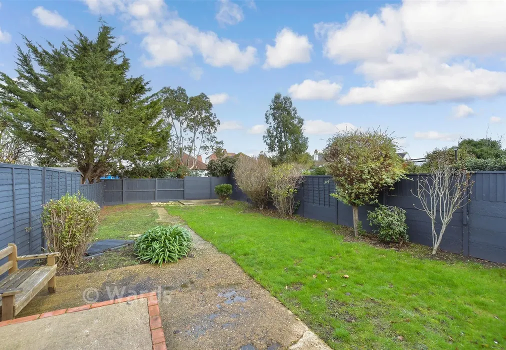 Rear Garden - Cobblers Bridge Road, Herne Bay, Kent - Wards of Kent