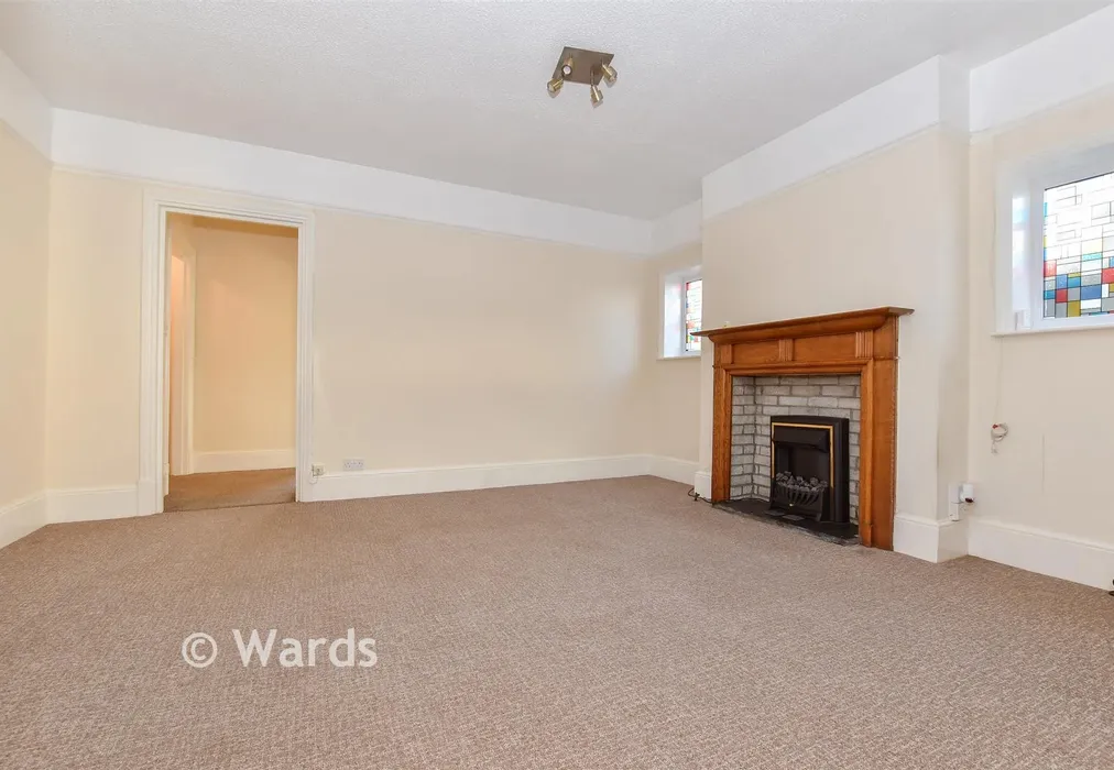 Lounge - Stanhope Road, Deal, Kent - Wards of Kent