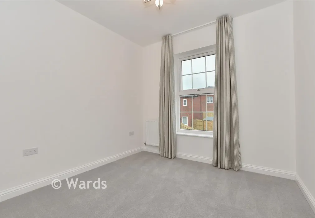 Bedroom 2 - Richmond Park, Whitfield, Dover, Kent - Wards of Kent