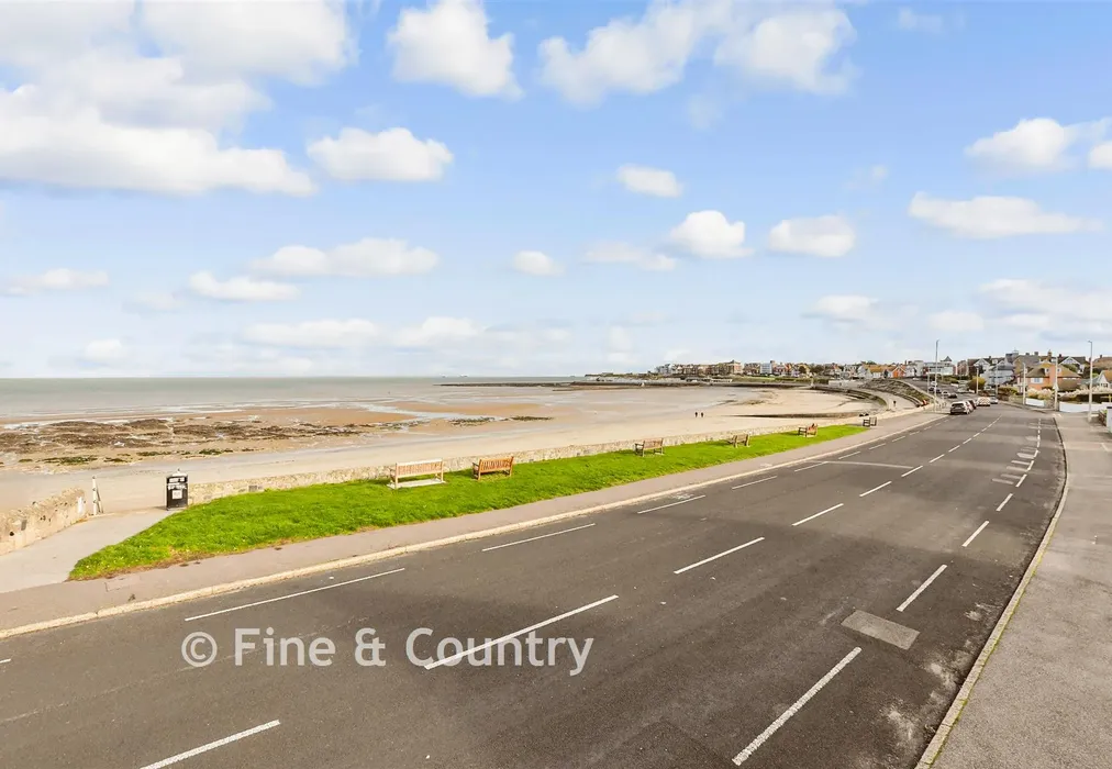 Views - Sea Road, Westgate-On-Sea, Kent - Wards of Kent