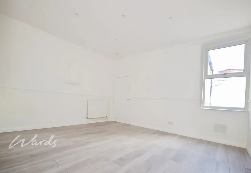 dining room - Rock Avenue Gillingham ME7 - Wards of Kent