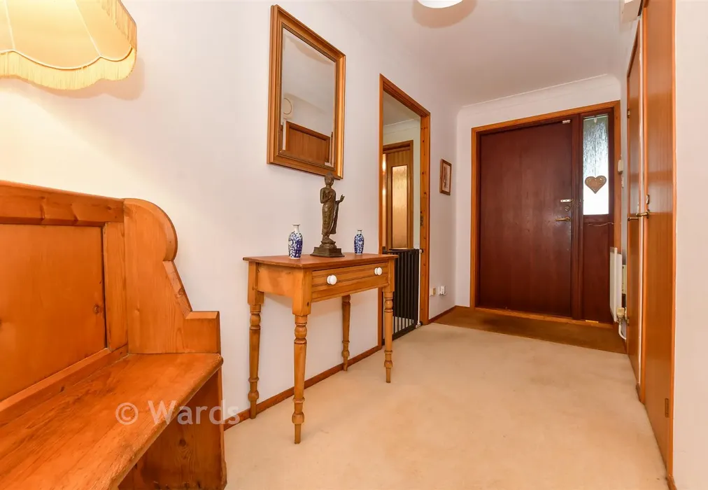 Entrance Hall - Pay Street, Hawkinge, Folkestone, Kent - Wards of Kent