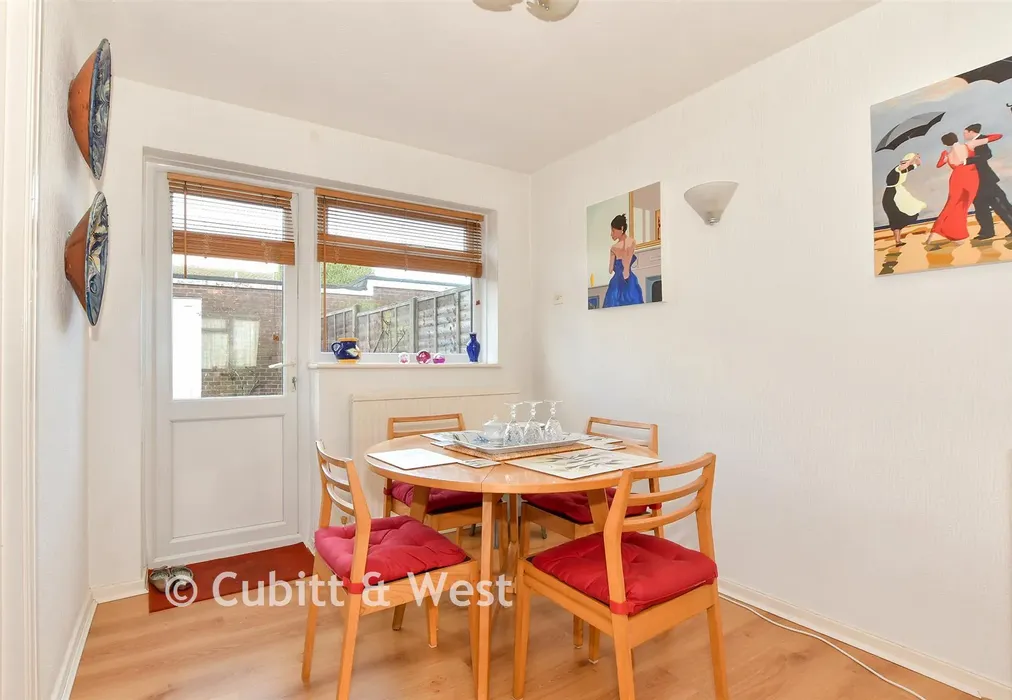 Lounge/Dining Room - Glebelands, Pulborough, West Sussex - Wards of Kent