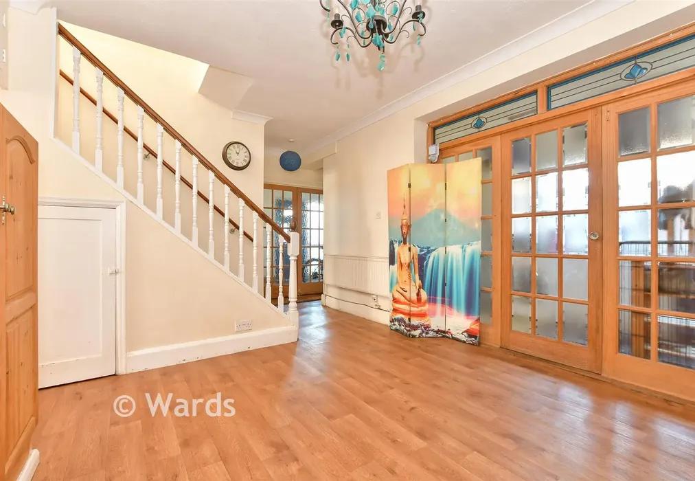 Entrance Hall - Sunnyhill Road, Herne Bay, Kent - Wards of Kent