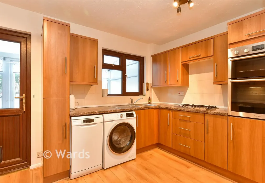Kitchen/ Breakfast Area - Farley Road, Gravesend, Kent - Wards of Kent