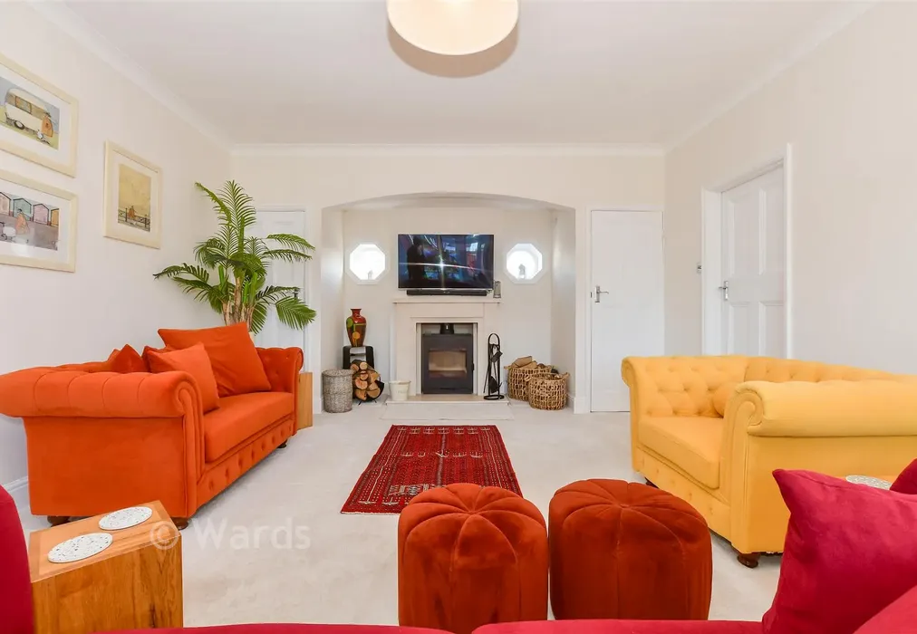Lounge - Grenham Bay Avenue, Minnis Bay, Birchington, Kent - Wards of Kent