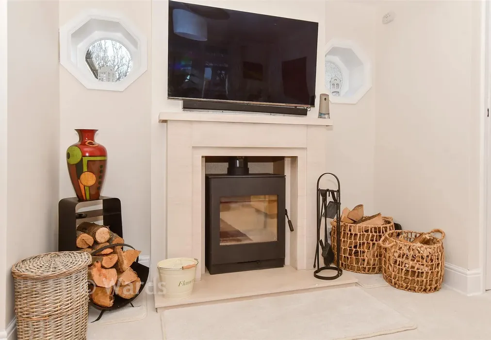Internal Feature - Grenham Bay Avenue, Minnis Bay, Birchington, Kent - Wards of Kent