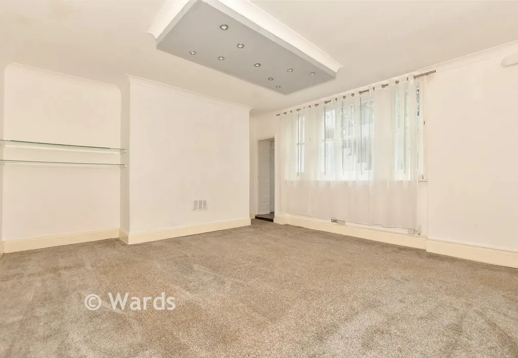 Lounge - Victoria Park, Dover, Kent - Wards of Kent