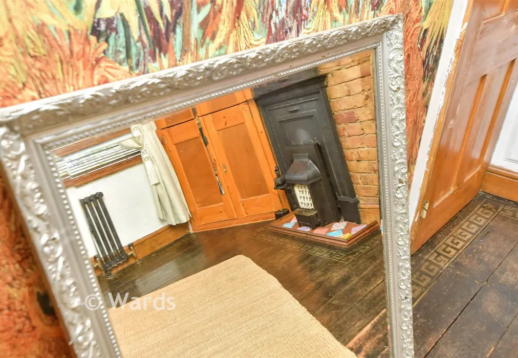 Internal Lifestyle Photograph - Borstal Street, Rochester, Kent - Wards of Kent