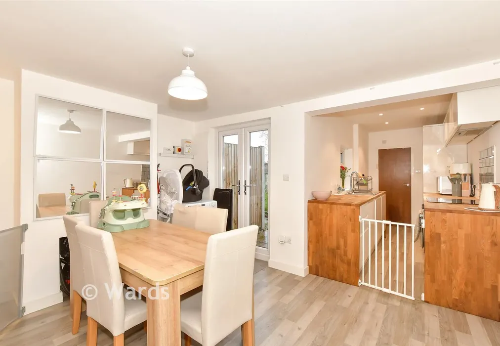 Dining Area - Island Road, Upstreet, Canterbury, Kent - Wards of Kent