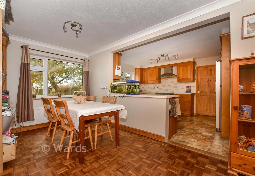 Dining Room - Park Farm Close, Shadoxhurst, Ashford, Kent - Wards of Kent