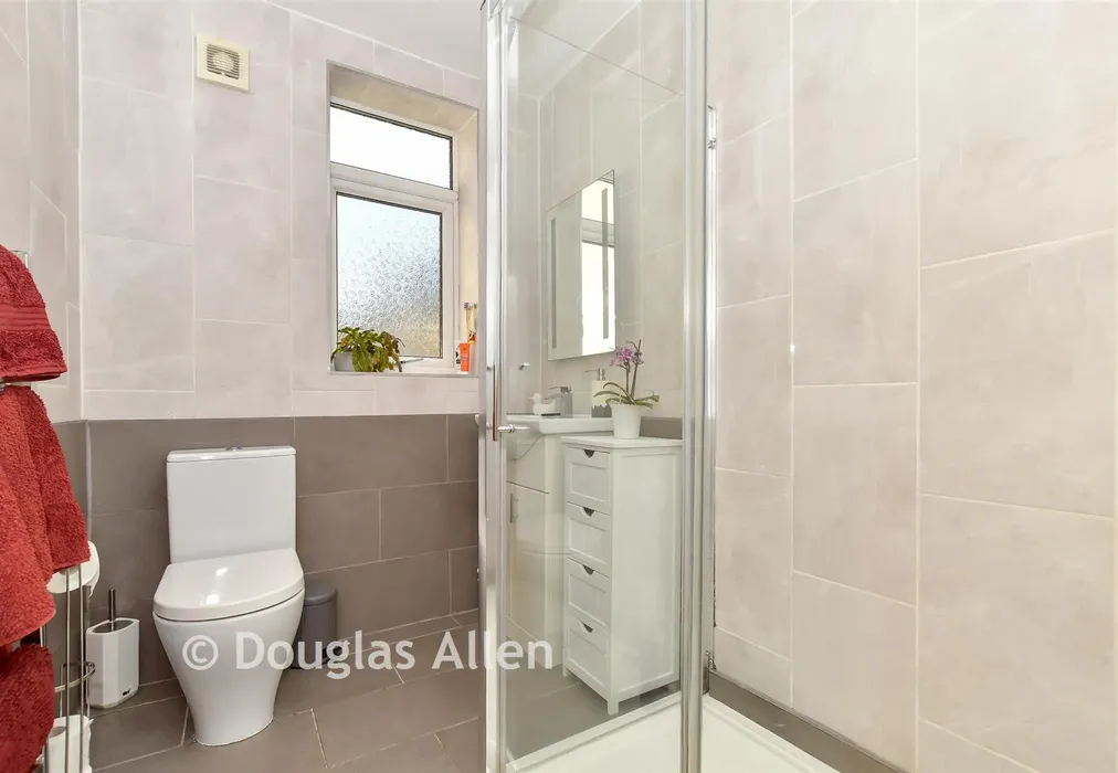 Shower Room - Homestead Road, Dagenham, Essex - Wards of Kent