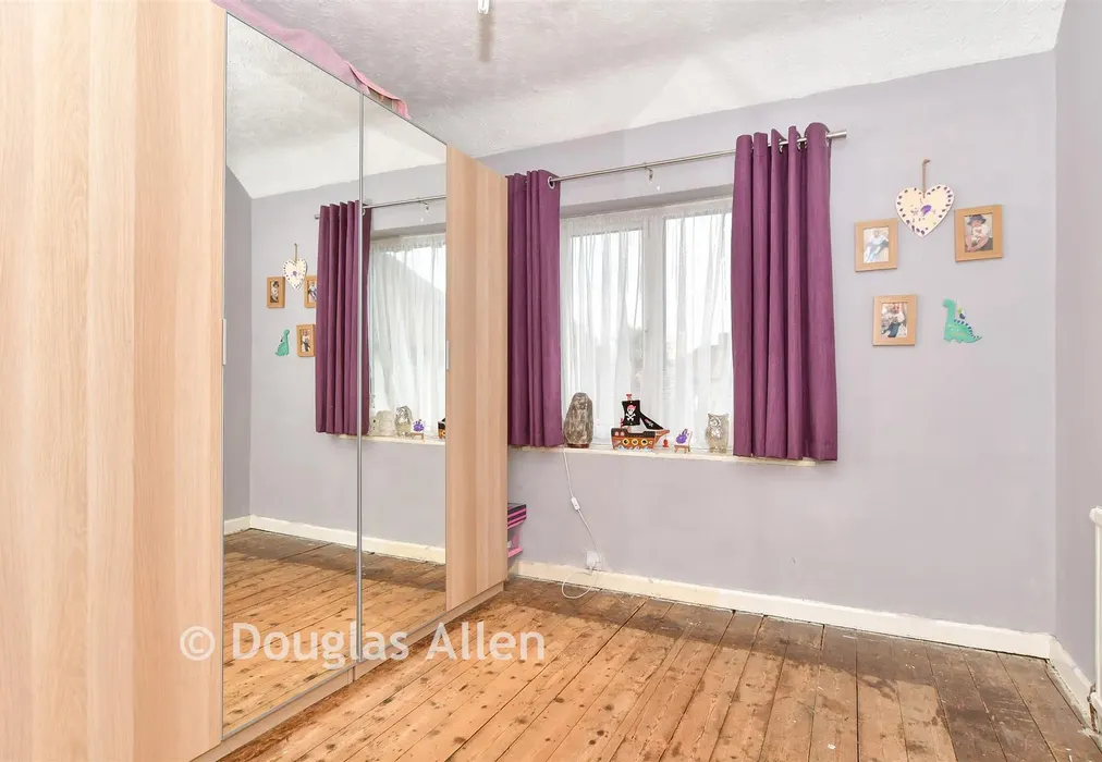 Bedroom 2 - Homestead Road, Dagenham, Essex - Wards of Kent